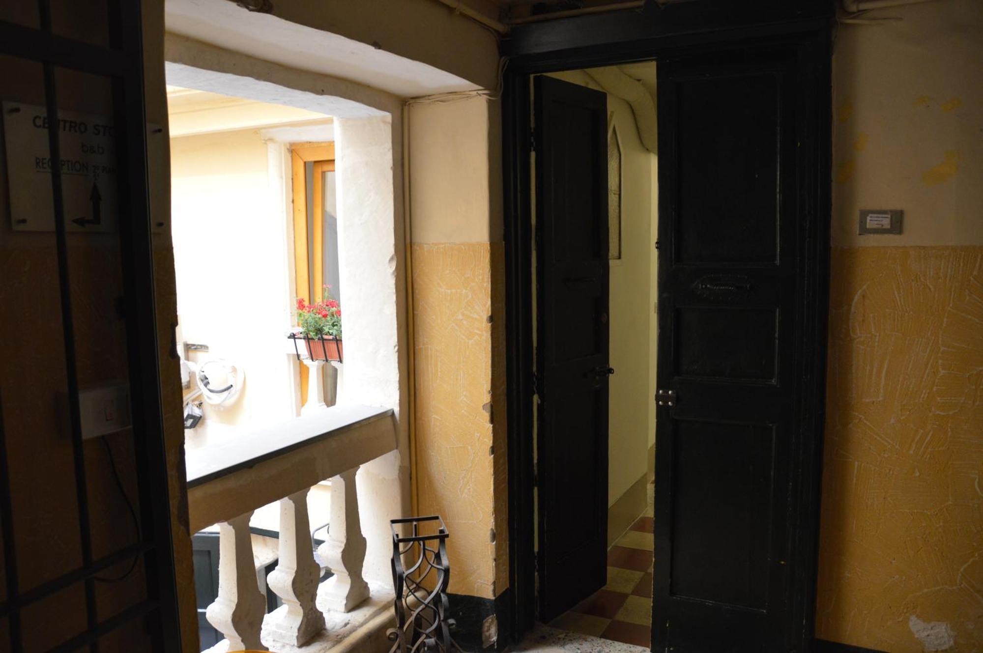 B&B Centro Storico Лече Екстериор снимка